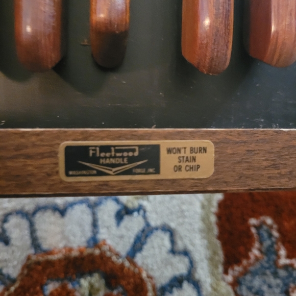 VINTAGE Forgecraft knife/Fork set by Fleetwood teak handles - Picture 2 of 4